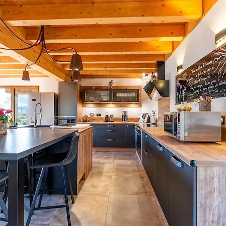 Chalet 5 Grand Standing Le Pourquoi Pas Holiday home *